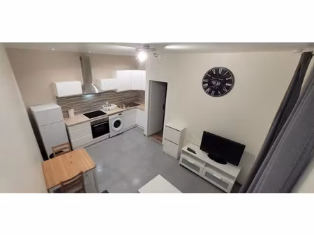 location meublée appartement 2 pièces 28 m² à etampes (91150)  750 €