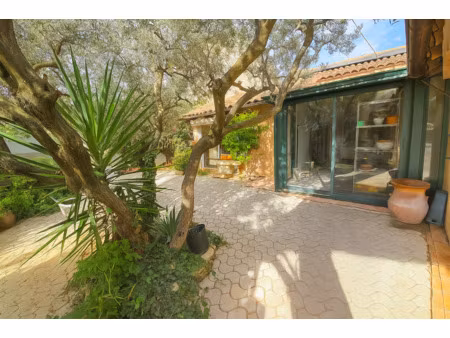 maison avec studio independant