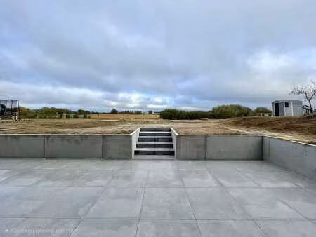 rez de chaussée terrasse de 30 m² et grand jardin privatif!