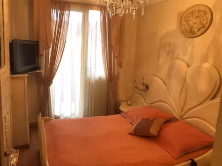 location meublée appartement 2 pièces 30 m² à saint-julien-en-genevois (74160)  1 300 €