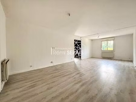 vente maison à flers (61100) : à vendre / 93m² flers