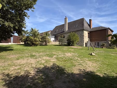 entre brive et limoges  15 mn accès autoroute a20