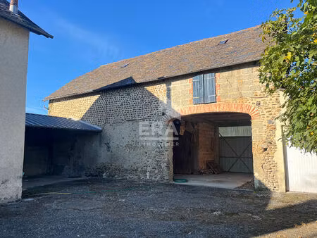 exclusivité - maison ancienne à fort potentiel sur 800 m² de terrain - nousty