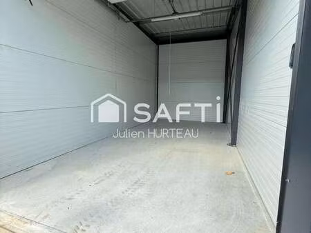 vente garage et parking à aiffres (79230) : à vendre / 28m² aiffres