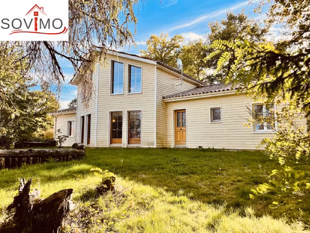 en campagne  maison contemporaine avec garage  petit etang e