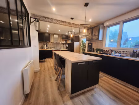 maison 4 chambres dont 2 de plain pieds avec jardin et pisci