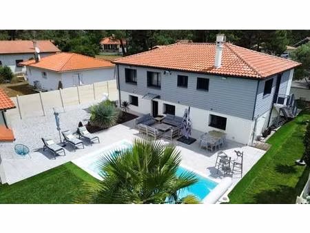 biscarrosse plage - maison avec piscine  jacuzzi et fort potentiel locatif à 800 mètres de