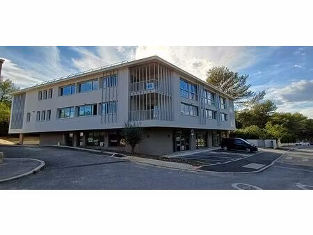 location bureau st gely du fesc 615 m²