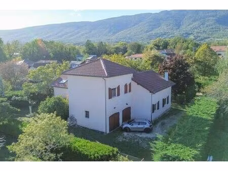 maison de luxe de 6 pièces en vente à saint-jean-de-gonville  auvergne-rhône-alpes