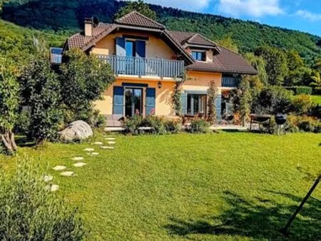 maison de prestige en vente saint-cergues  france