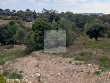 superbe terrain pour villa – permis de construire purgé