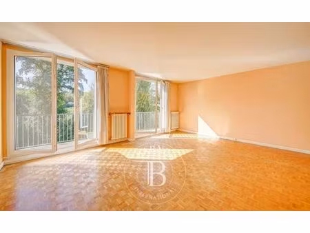 appartement de luxe de 127 m2 en vente versailles  île-de-france