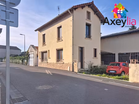 a vendre - maison avec garage et atelier - la pacaudiere