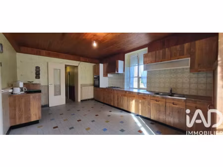 vente maison 8 pièces 220 m² à fontaine-lès-luxeuil (70800)  138 000 €