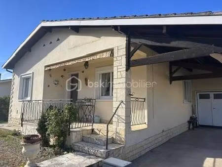 jolie maison plain pied - 3 chambres - garage - dependances - jardin