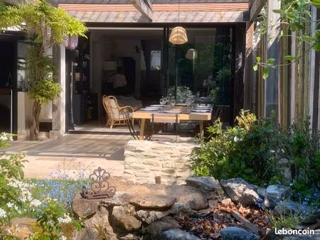 maison atypique 7 pièces 137m2