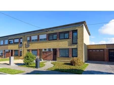 huis te koop in hulste met 4 slaapkamers