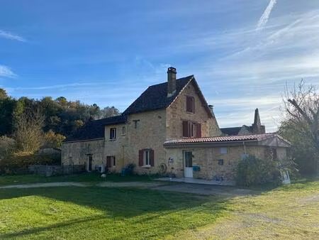 propriété de charme toute en pierre du périgord 225 m²