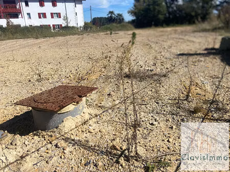 arcangues terrain 605 m2 plat et viabilisé