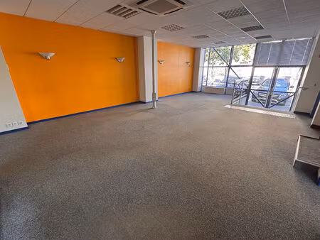 centre-ville - local professionnel de 381 m²