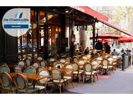 vente local commercial 120m2 bandol 83150 - 516000 € - surface privée