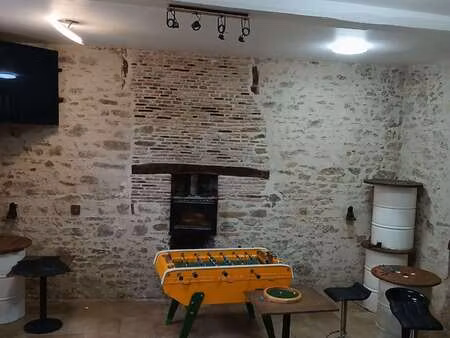 vente immeuble à bournezeau (85480) : à vendre / 217m² bournezeau