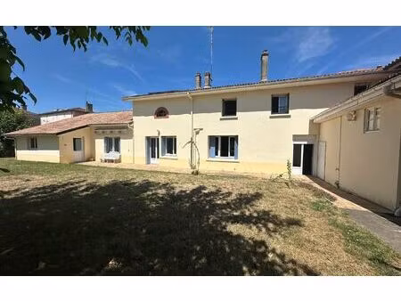 maison castets-en-dorthe m² t-9 à vendre  269 900 €