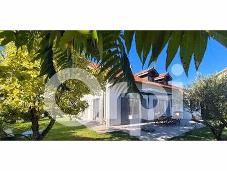 maison avec terrasse nernier (74)