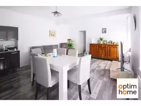2 immeubles de 8 appartements (2 et 6)
