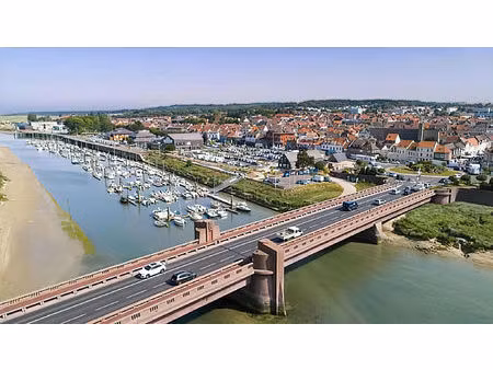 vente commerce 200 m² étaples (62630)