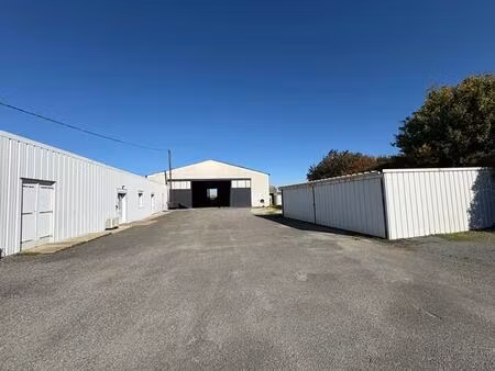 exclusivite secteur pons - local d'activite 775 m²