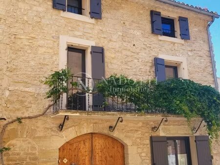 maison de luxe à vendre à lagnes