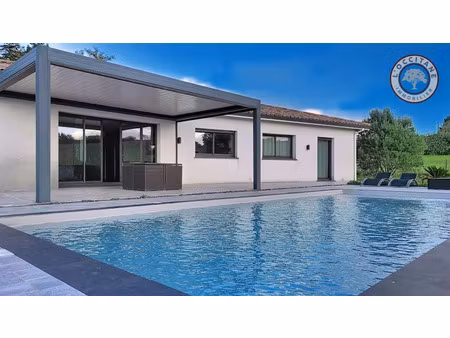 vente maison 5 pièces 135 m² à l'isle-jourdain (32600)  493 500 €