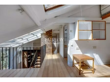 maison de luxe à vendre dans le quartier trudaine-maubeuge