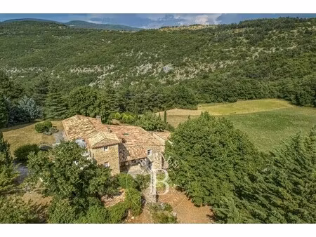 maison de luxe à vendre à sault