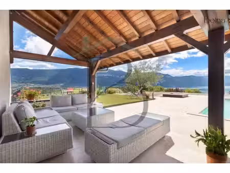 villa de luxe à vendre à chanaz