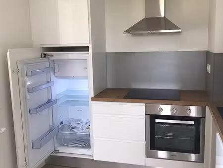 t3 rez de jardin équipé