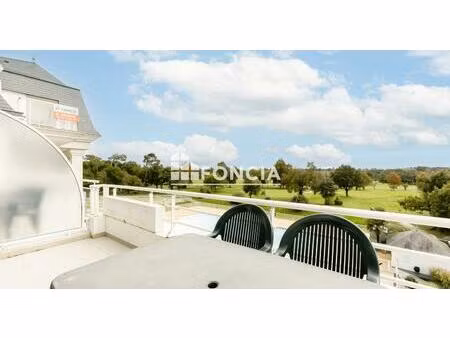 bel appartement avec vue dégagée sur le golf