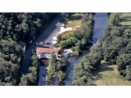 ancien moulin restauré