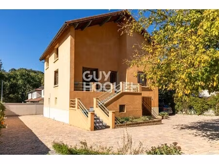 maison à vendre de 5 pièces de 139 00 m²