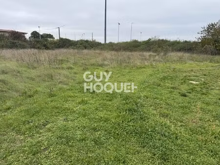 loyettes – terrain constructible en zac – possibilité projet mixte activité / logement