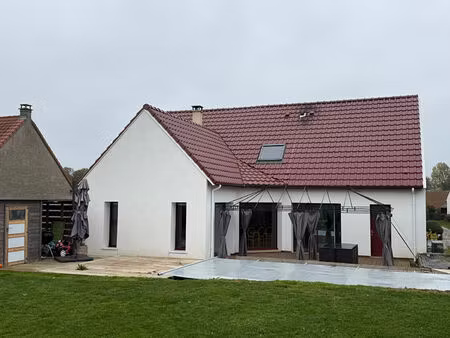 vente maison 5 pièces  175.00m²  lumbres