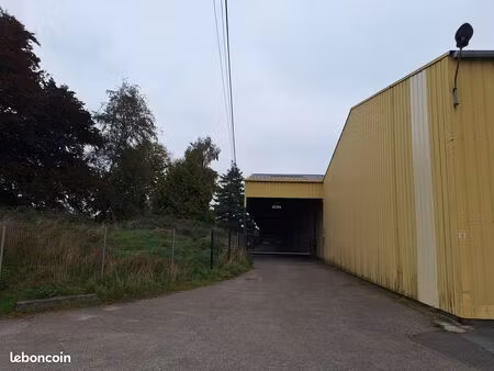 parking abrité caravane / camping car