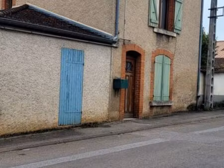 vente maison individuelle 75 m2 sur 2 niveaux avec cour