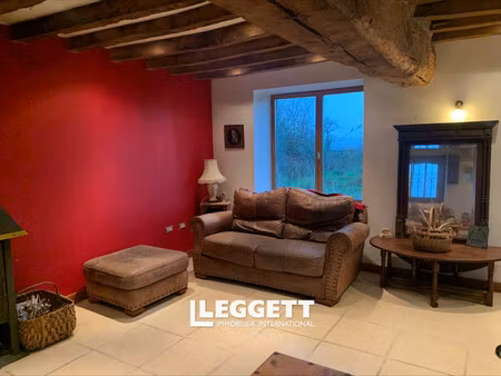 maison 6 pièce(s)  lussac-les-églises