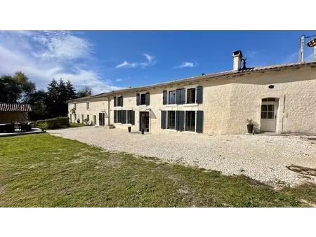 maison de caractère à vendre - barbezieux