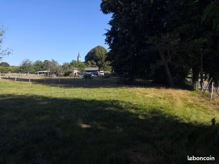 terrain 1 027 m² lanouaille