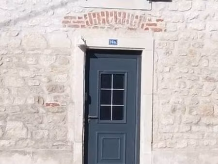 maison rénovée avec agréable espace extérieur et très bonne isolation