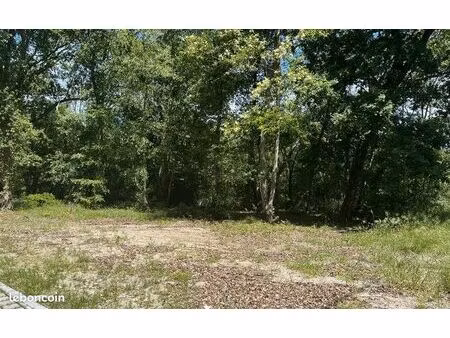 terrain 845 m² blanquefort