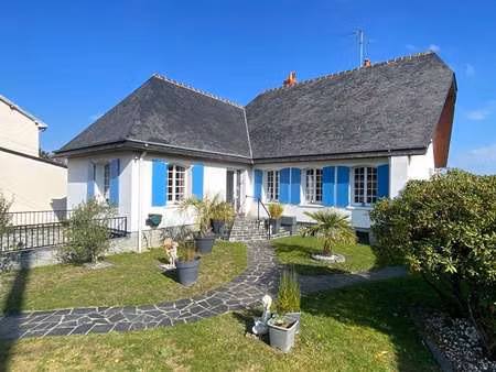 vente maison à conde-sur-noireau (14110) : à vendre / 154m² conde-sur-noireau